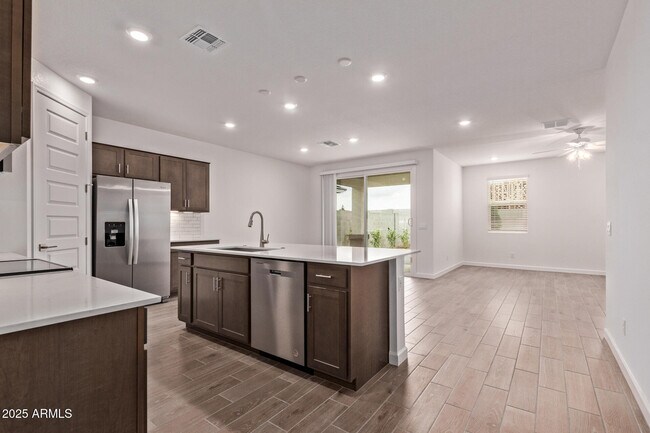 Building Photo - 17768 W Onyx Ave