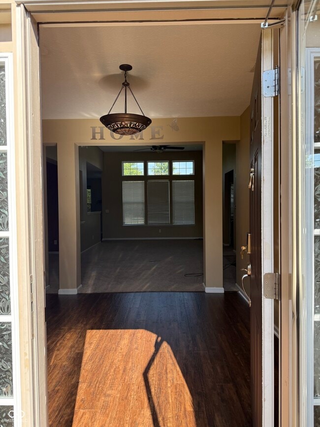 Building Photo - 1055 Woodfield Ct