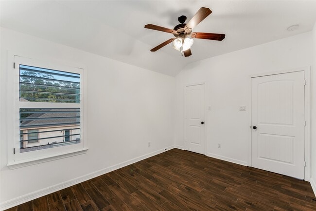 Building Photo - 25142 Andris Ln