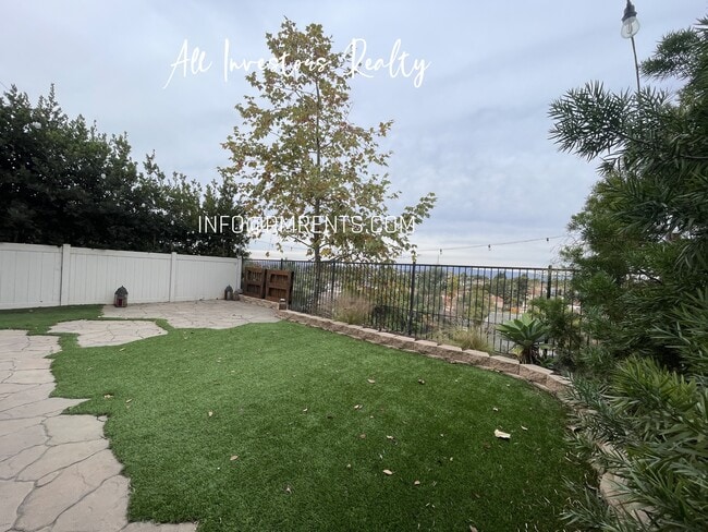 Building Photo - 1234 Via Candelas