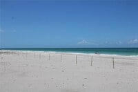 Building Photo - 3810 Gulf of Mexico Dr