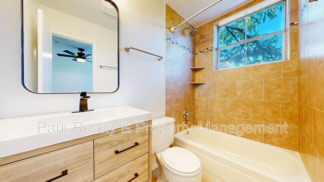 Building Photo - 1300 Garfield St