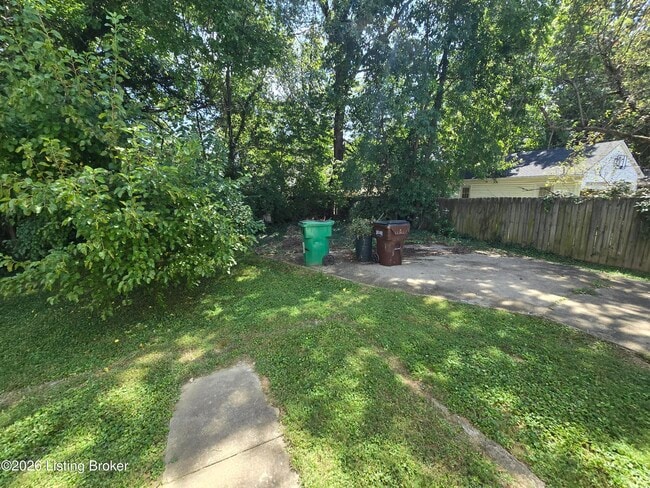 Building Photo - 3932 Kennison Ave