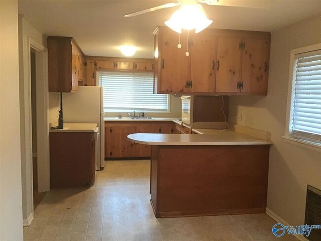 Building Photo - 9179 Segers Rd