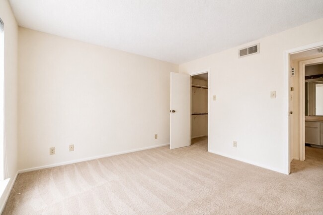 Building Photo - 7900 N Stadium Dr