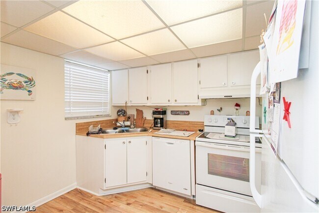 Building Photo - 41 High Point Cir S