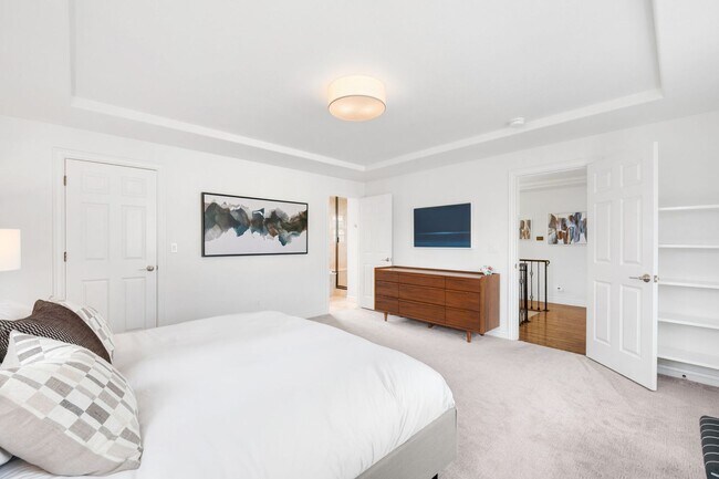 Building Photo - 4BD, 3.5BA Montclair Tudor with Large Yard and 2-Car Garage