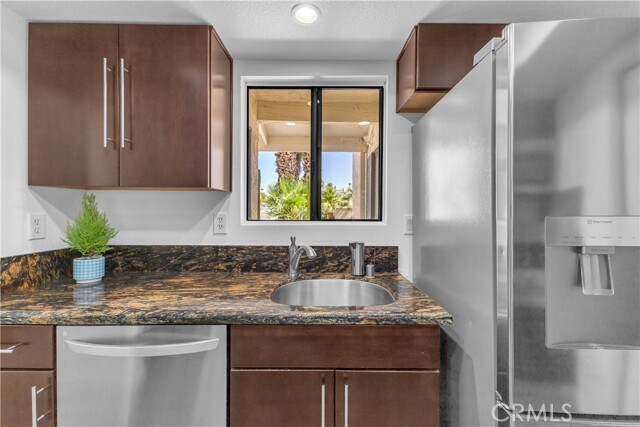 Building Photo - 1413 Caleta Way