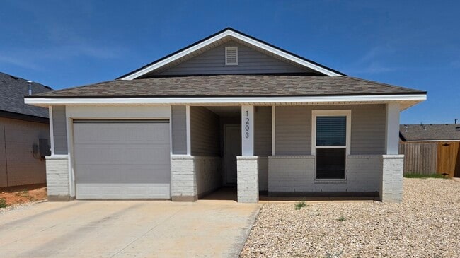 Primary Photo - 1203 Hogback Wy