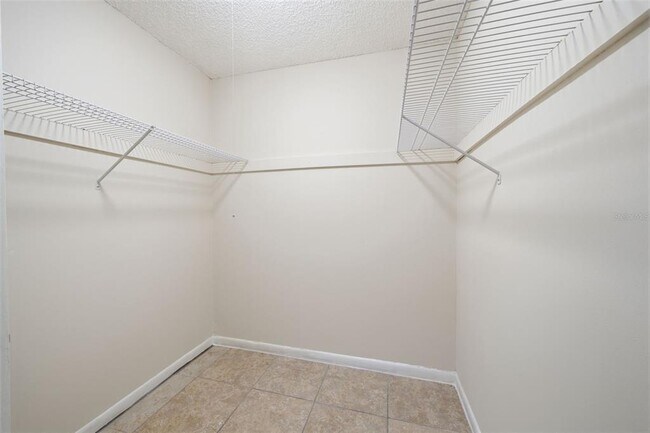Building Photo - 6314 Newtown Cir