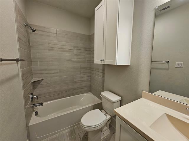 Building Photo - 1139 Manacor Ln