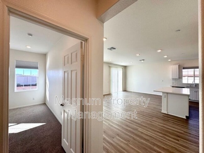 Building Photo - 22691 Hilltopper Wy