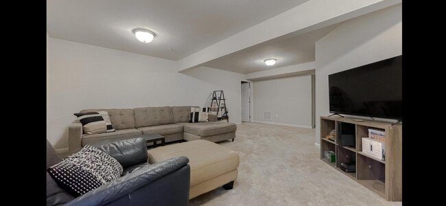 Building Photo - 13311 Windjammer Ct