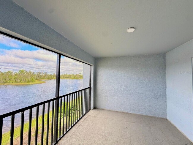 Building Photo - 14261 Heritage Landing Blvd