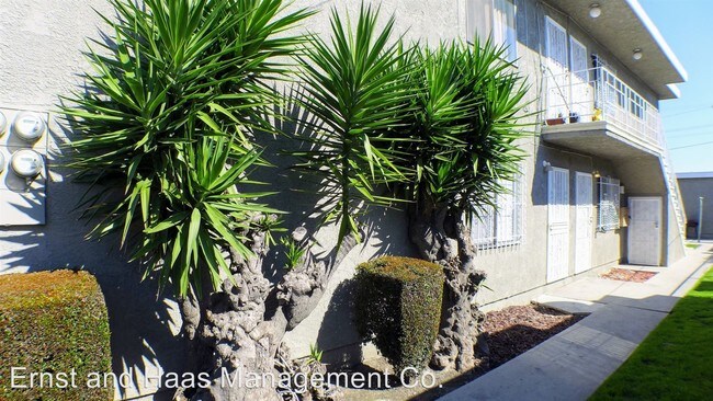 Building Photo - 202 N Culver Ave