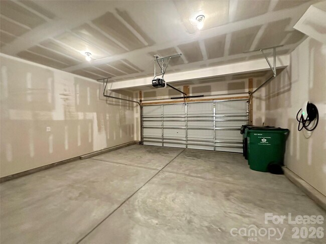 Building Photo - 6012 Chumbley Pt Rd