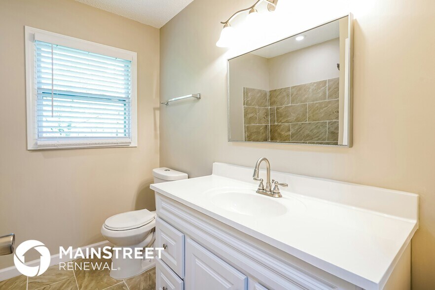 Building Photo - 152 2 Valley Rd