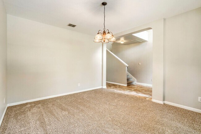 Building Photo - First time rental! Large home!