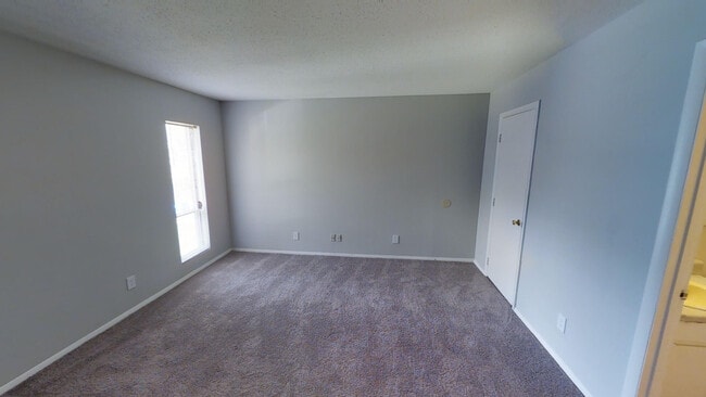 Bedroom - SomerStone Estates