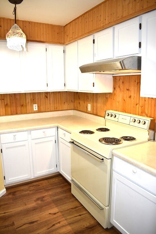 Building Photo - 14896 E 2nd Ave