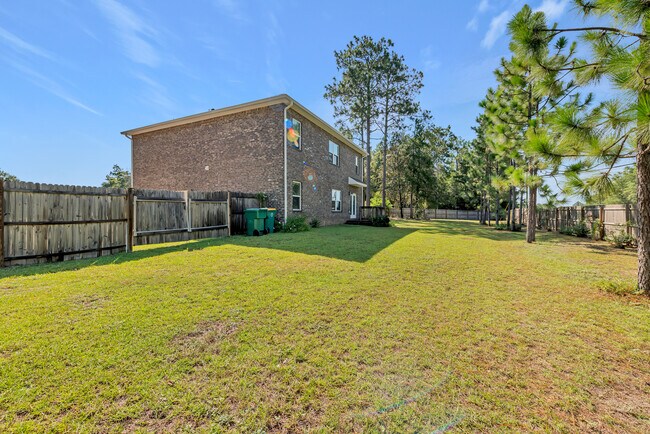 Building Photo - 6082 Carina Rd