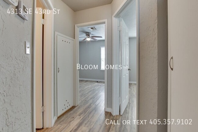 Building Photo - 4313 SE 43rd St