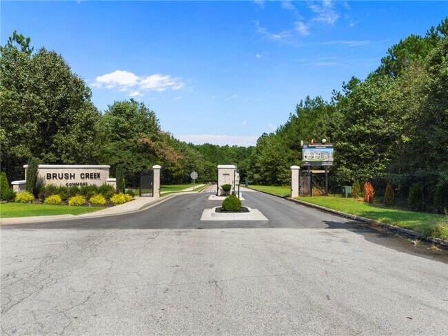 Building Photo - 157 Brush Creek Ct