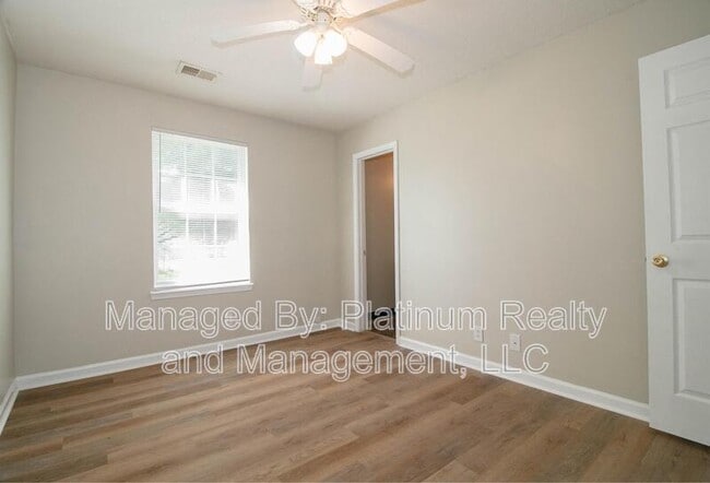 Building Photo - 1109 Keith Ave