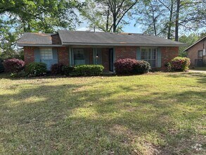Building Photo - 4037 Piedmont Dr