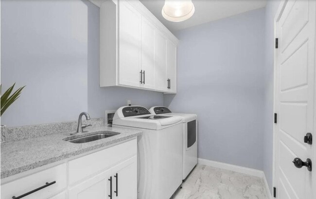 Building Photo - 227 Wild Deer Dr