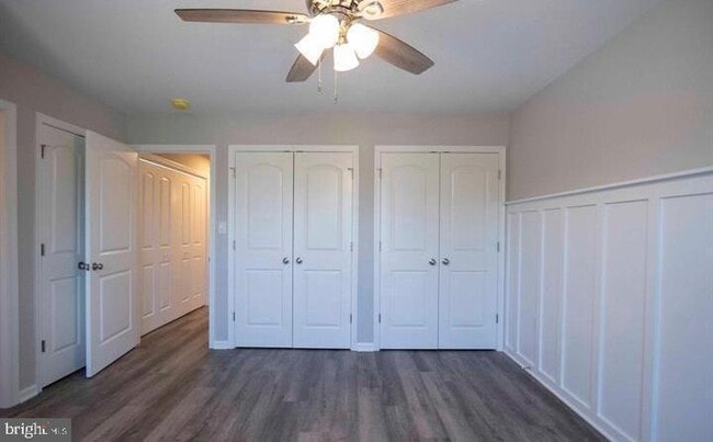 Building Photo - 31 W Duck St