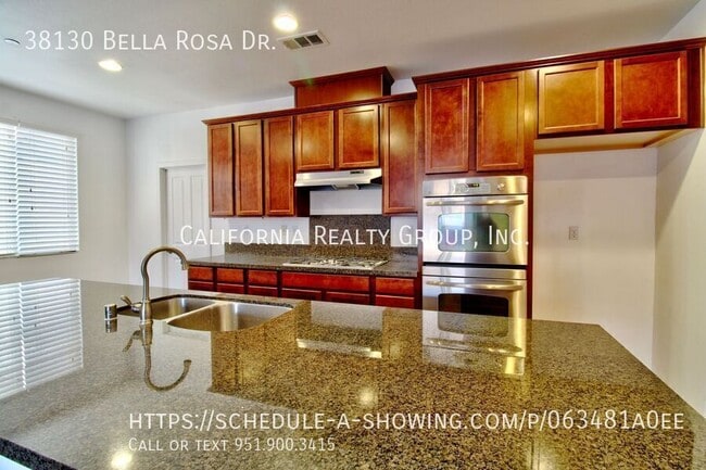 Building Photo - 38130 Bella Rosa Dr