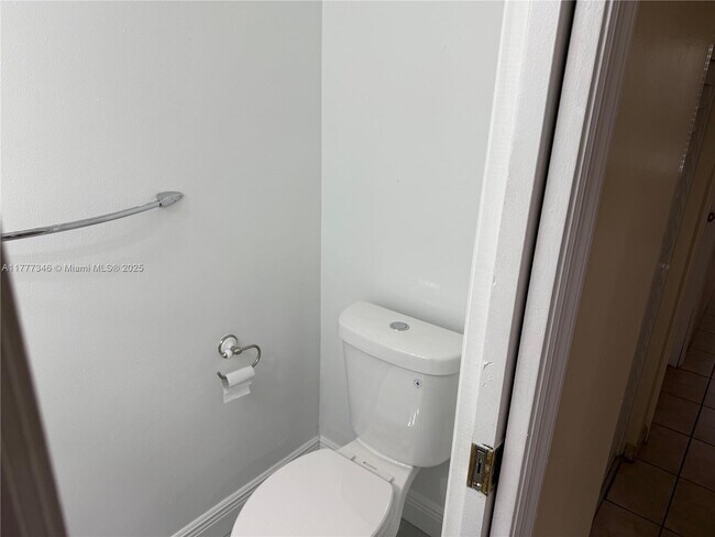 Building Photo - 9563 NW 52nd Ct
