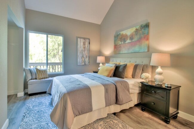 Building Photo - Wow! What a Great Home! Available Now!