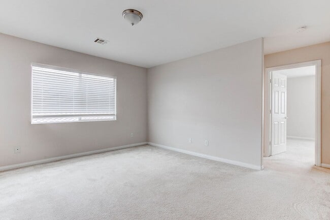 Building Photo - 8473 Barossa Ct