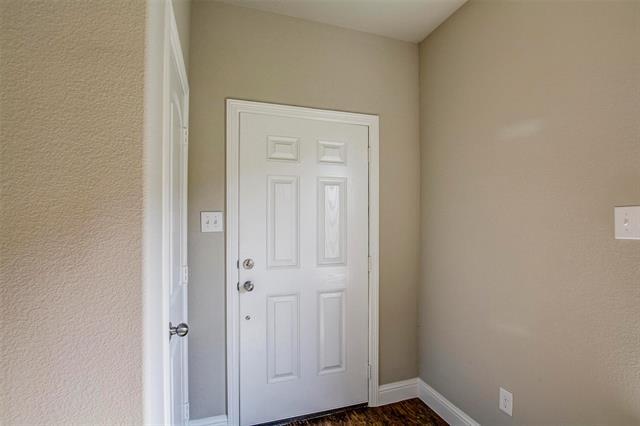Building Photo - 493 Canvas Ct