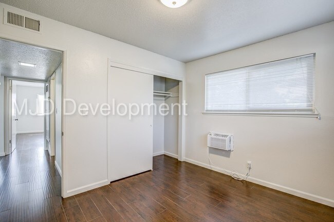 Building Photo - 107 King Rd