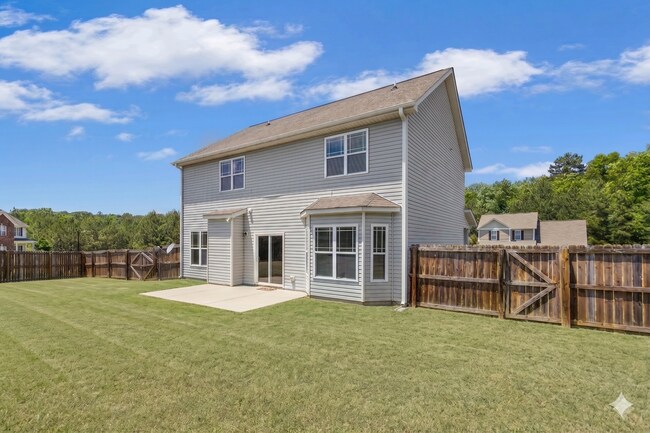 Building Photo - Charming and Freshly Updated Cul-de-Sac Home in Sanford!