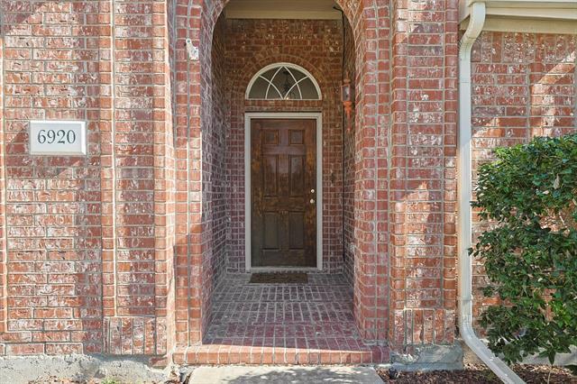 Building Photo - 6920 Emerald Coast Dr