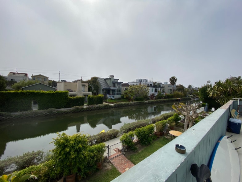 Primary Photo - 2614 Grand Canal