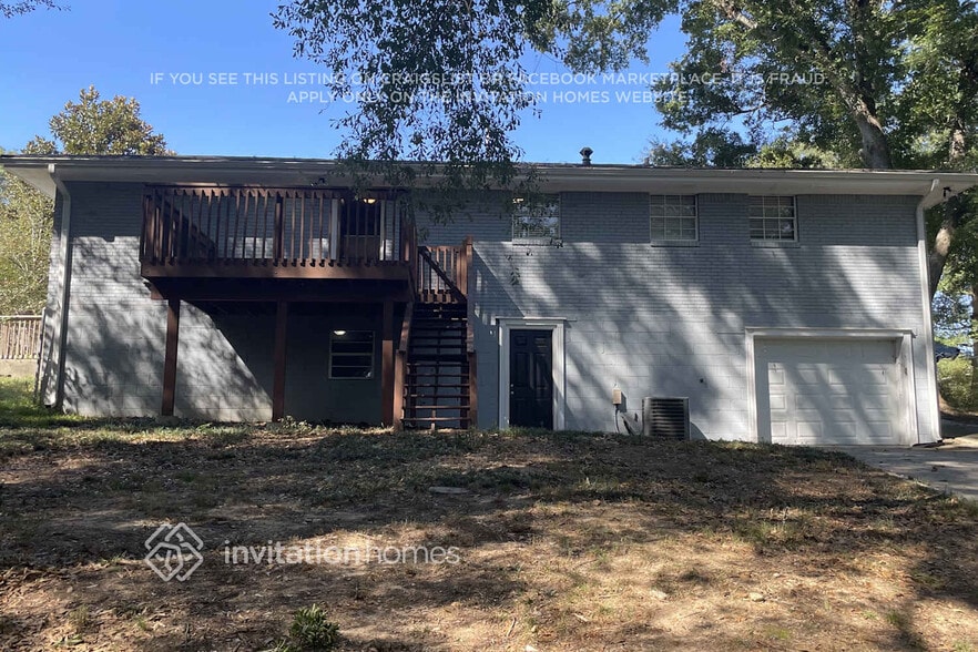 Building Photo - 1555 Mountain View Cir NW