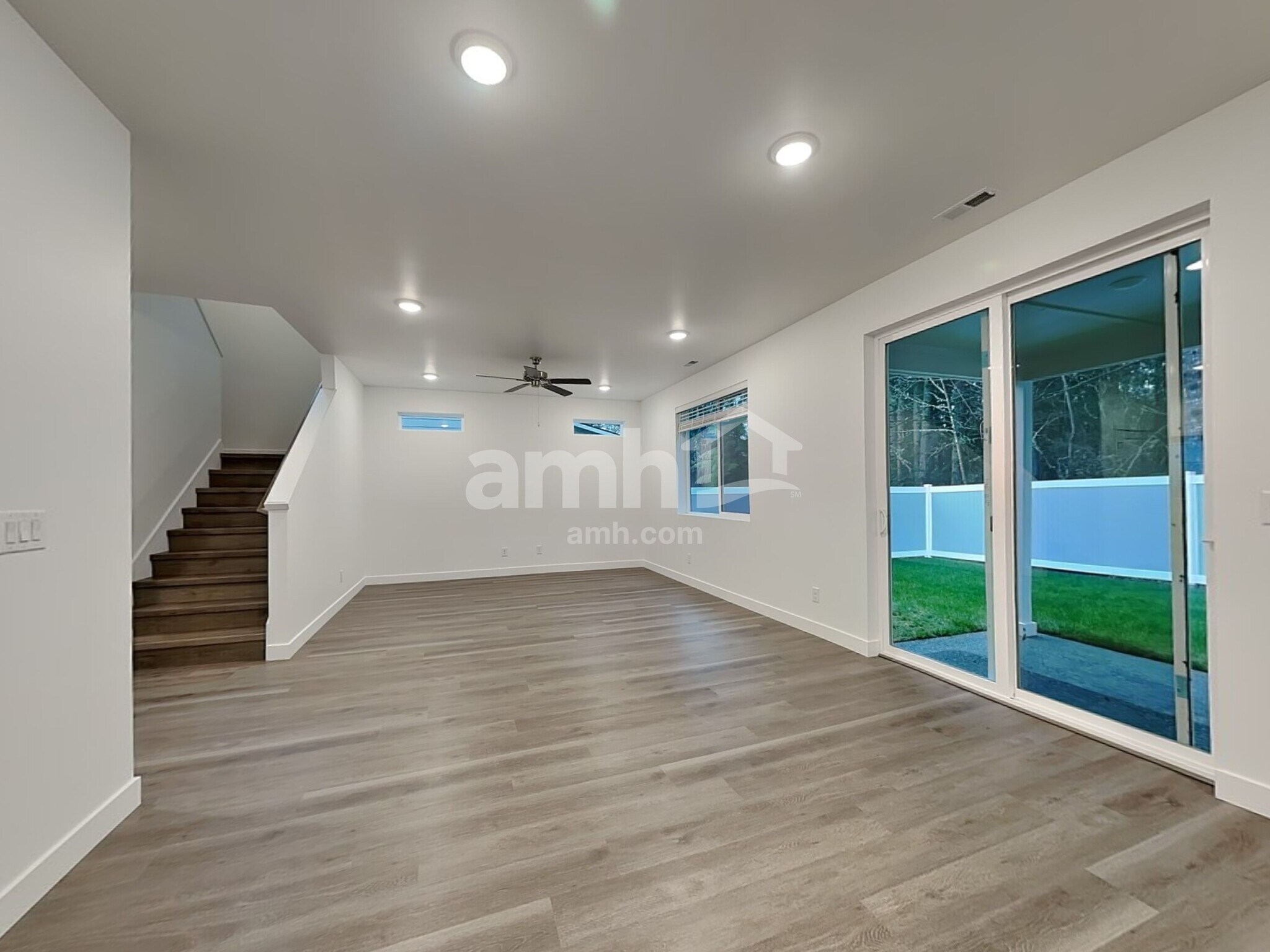 Building Photo - 7722 Brenden St SW