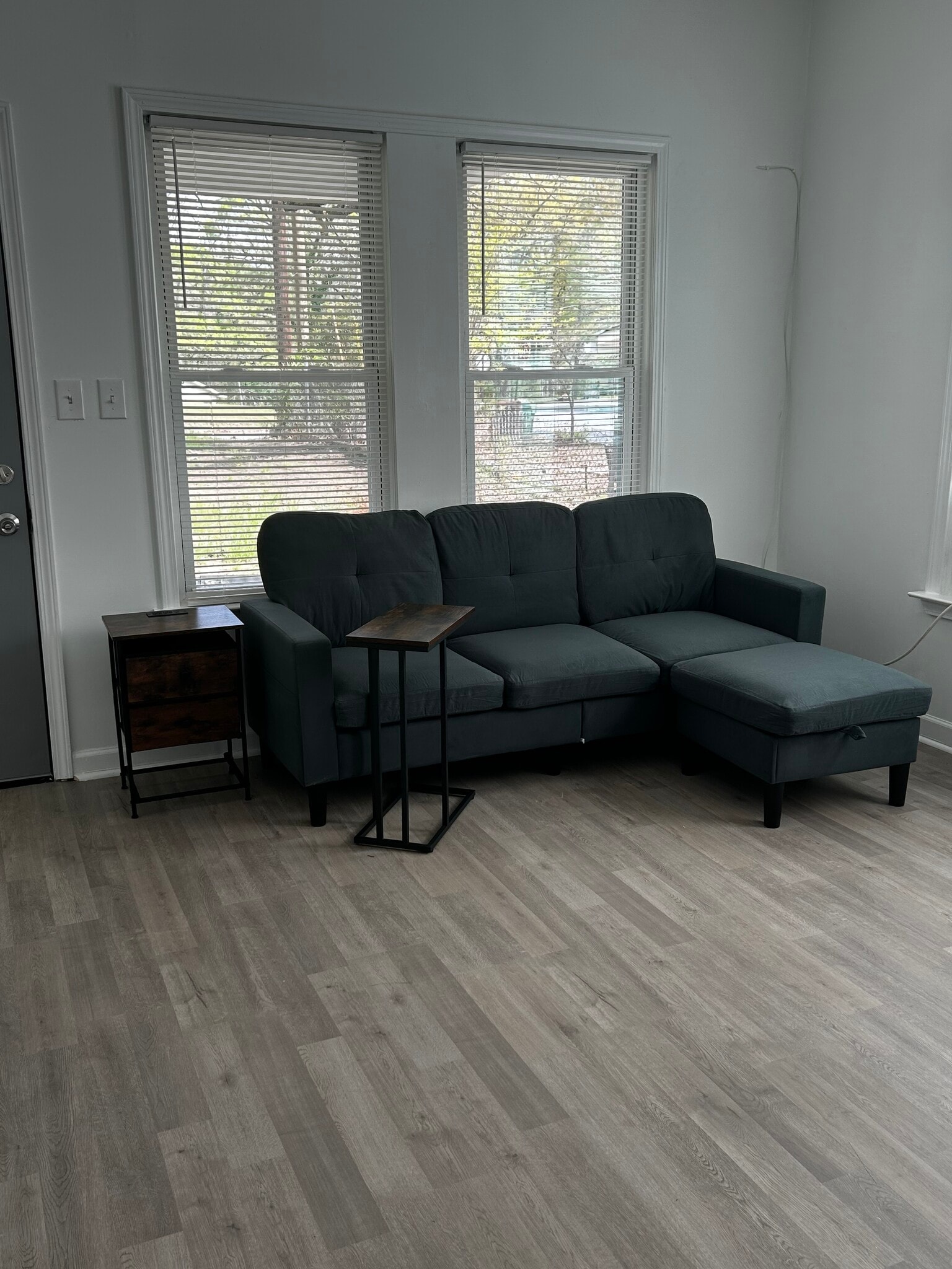 Livingroom - 2809 7th St SW