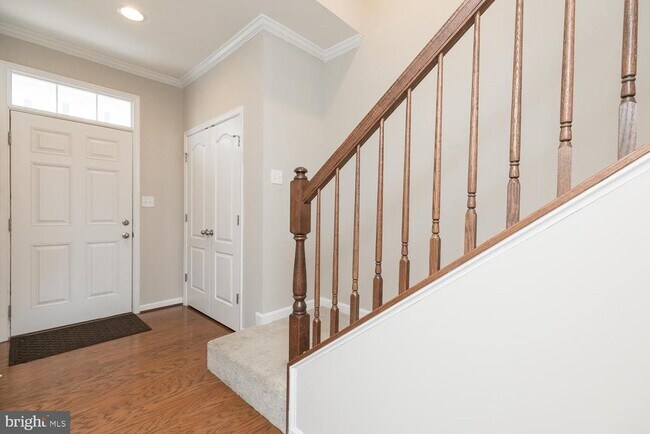 Building Photo - 227 Schramm Lp