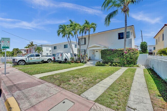 Building Photo - 655 85th St