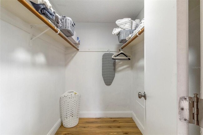 Building Photo - 2586 Auburn Blvd