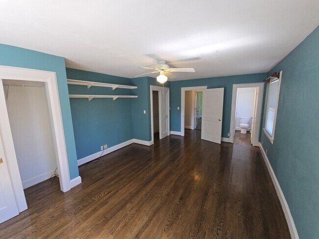 Building Photo - 229 S Blake Rd