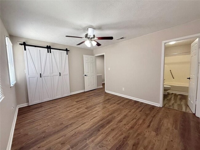 Building Photo - 2926 Webb Bridge Rd