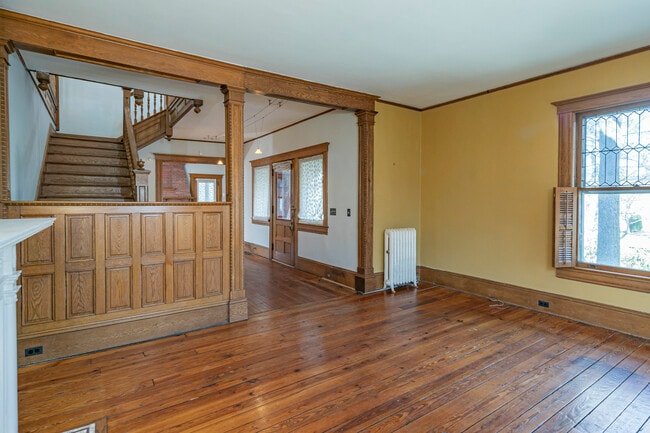 Building Photo - 54 Hodge Rd