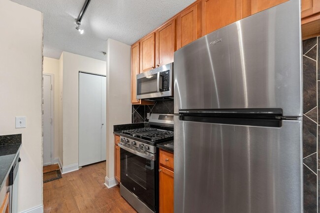 Building Photo - 3540 Hennepin Ave